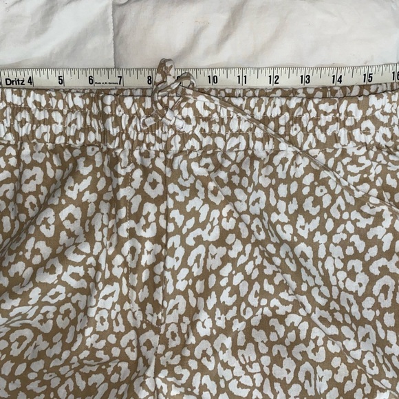 🎉HP🎉 NEW J.Crew Linen Leopard Drawstring Pants Elastic Waist Tan White Sz 14 - Picture 10 of 12